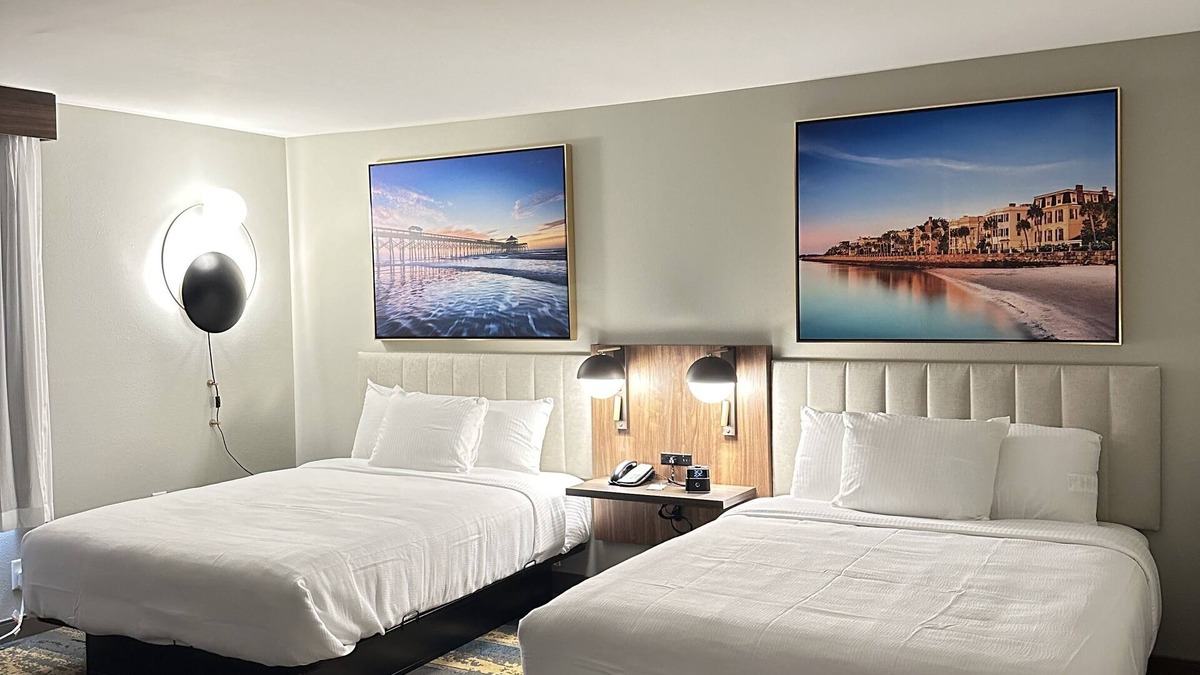 Dentsville Hotel | La Quinta Inn by Wyndham Columbia NE/Fort Jackson