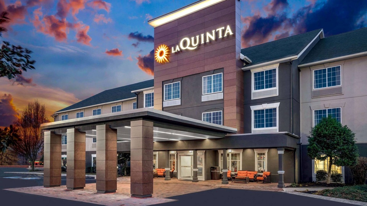 Cookeville Hotel | La Quinta Inn & Suites by Wyndham Cookeville