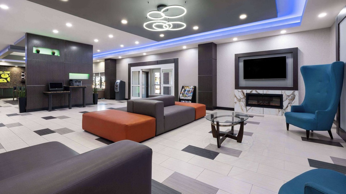Muskogee Hotel | La Quinta Inn & Suites by Wyndham Muskogee