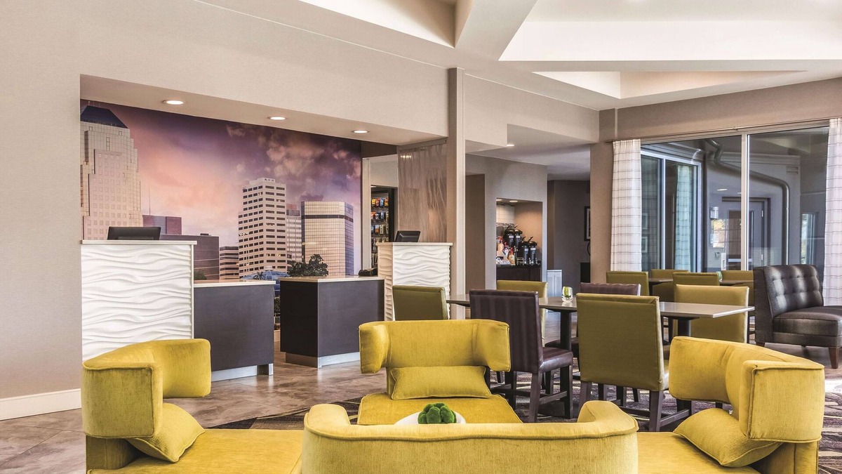 Shreveport Hotel | La Quinta Inn & Suites by Wyndham Shreveport Airport