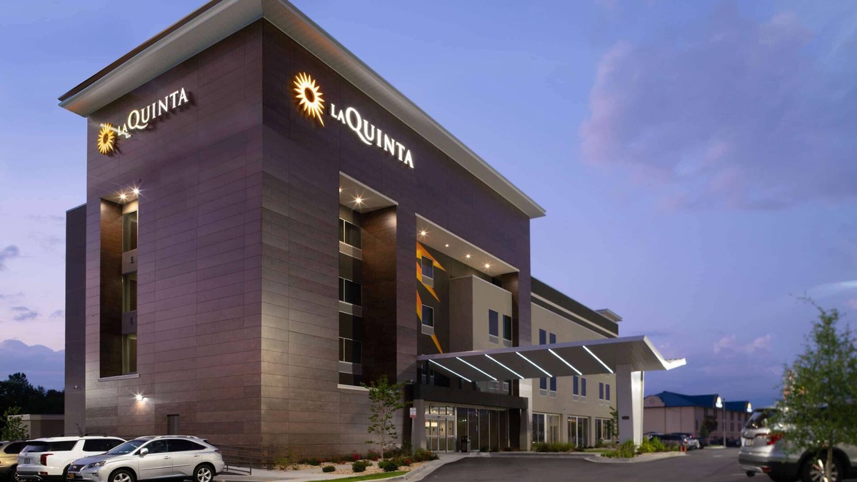Tifton Hotel | La Quinta Inn & Suites by Wyndham Tifton