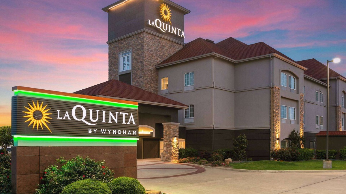 Belton Hotel | La Quinta Inn & Suites by Wyndham Belton - Temple South