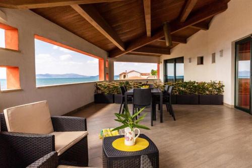 Saline Sadun Apartment | La Rotonda Trilocale vista mare