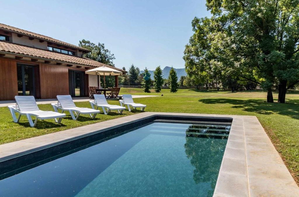 Les Preses Villa | La Solfa casa aislada con piscina y jardín