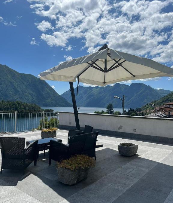 Ossuccio Apartment | La Terrazza Sul Lago