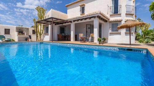 Cajiz House | La Torre Cajiz by Ruralidays