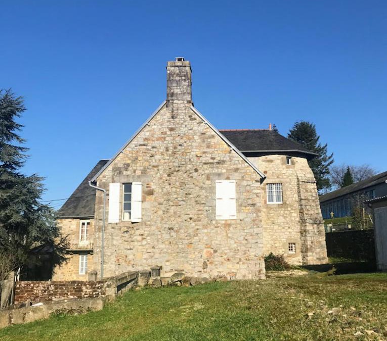 Mortain Bed & Breakfast | La tour cachée