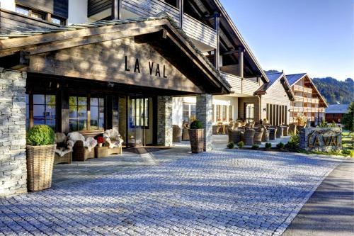 Tavanasa Hotel | La Val Hotel & Spa