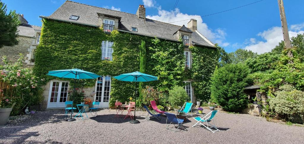 Taden House | La Vallée du Launay