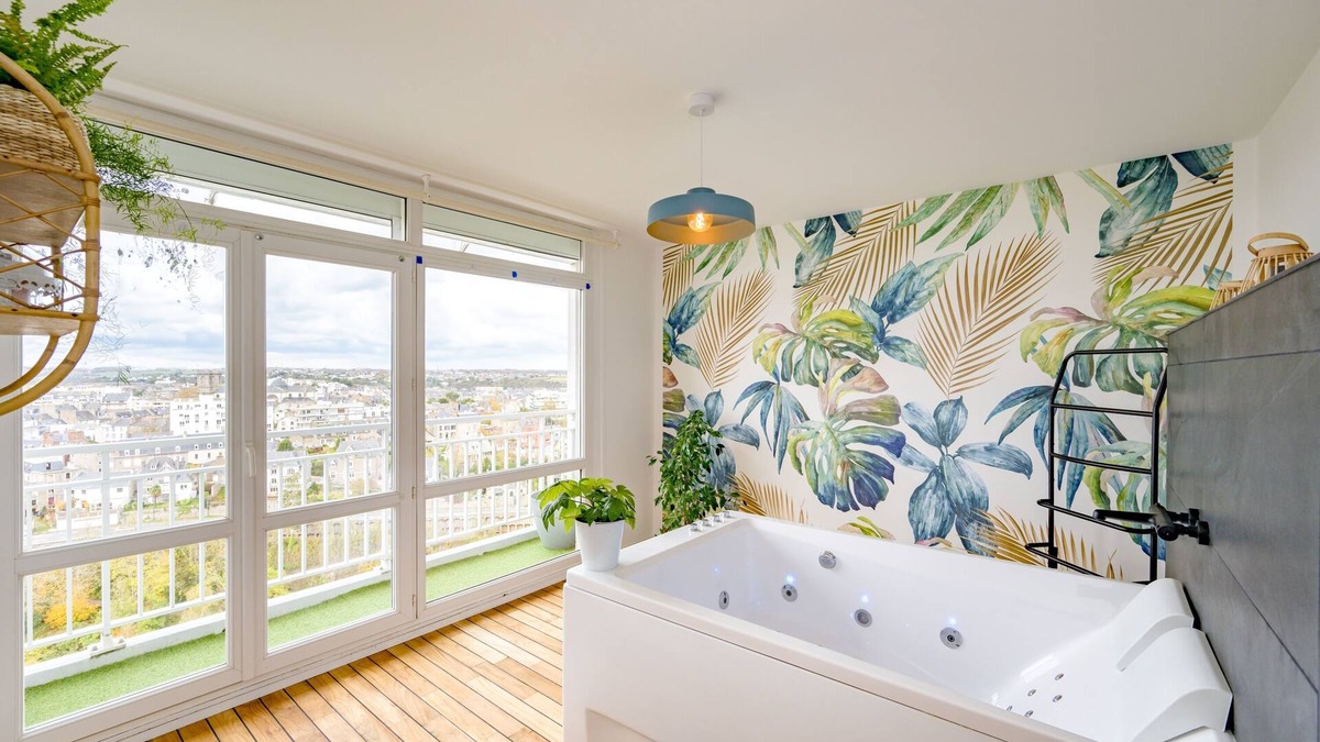 Saint-Brieuc Apartment | La Vigie - Appt avec jolie vue sur ville