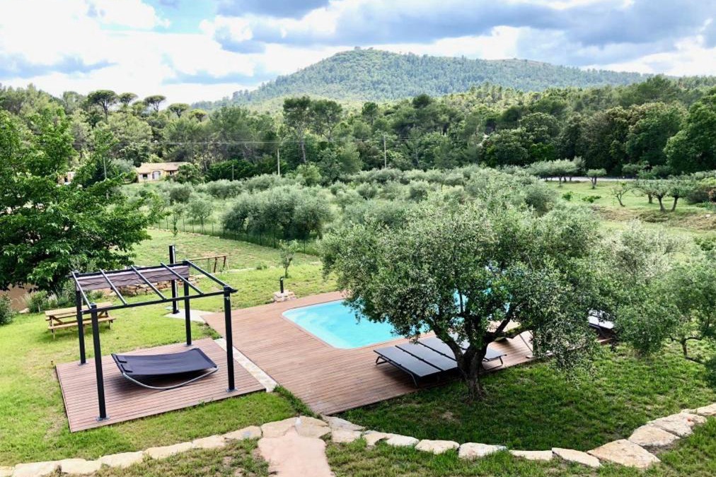 Le Val Bed & Breakfast | La Villa aux Oliviers