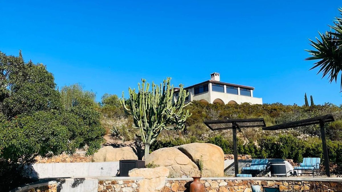 Valle de Guadalupe Hotel | La Villa del Valle