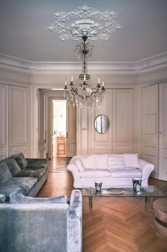 Saint Seurin - Fondaudege Villa | La villa du Consulat - Hôtel Particulier - Ascenseur - piscine - Bordeaux