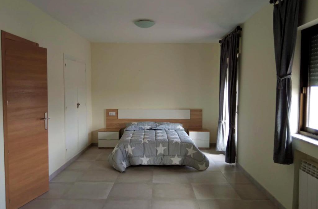 Calvarrasa de Abajo House | La Villa Hostal