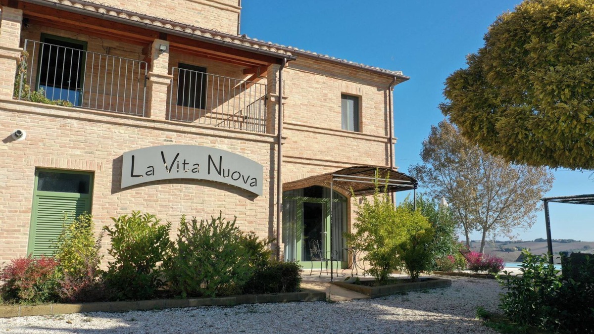 Morro d'Alba House | La Vita Nuova