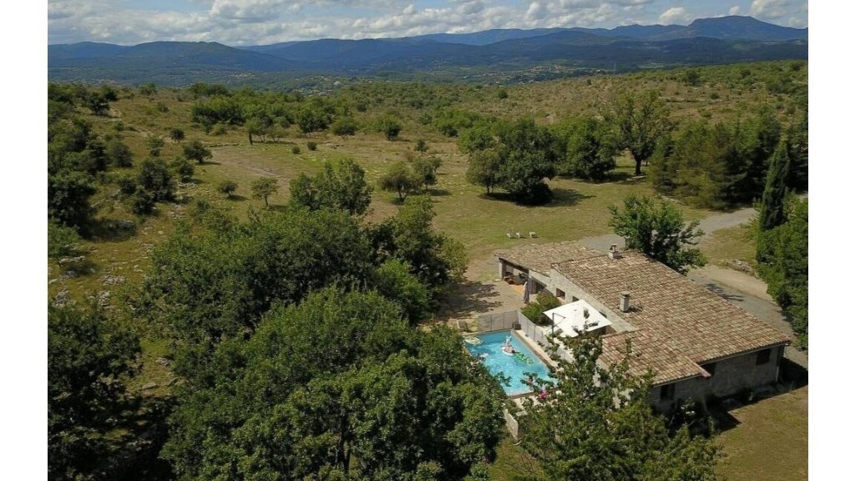 Rosieres House | Labeaume L'orée du bois, surrounded by nature, exceptional location, private pool