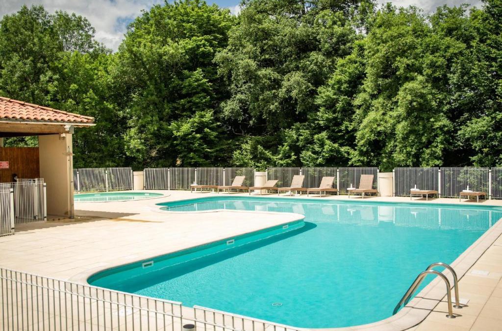 Lacapelle-Marival House | Lac Bleu 39 en 40 combi
