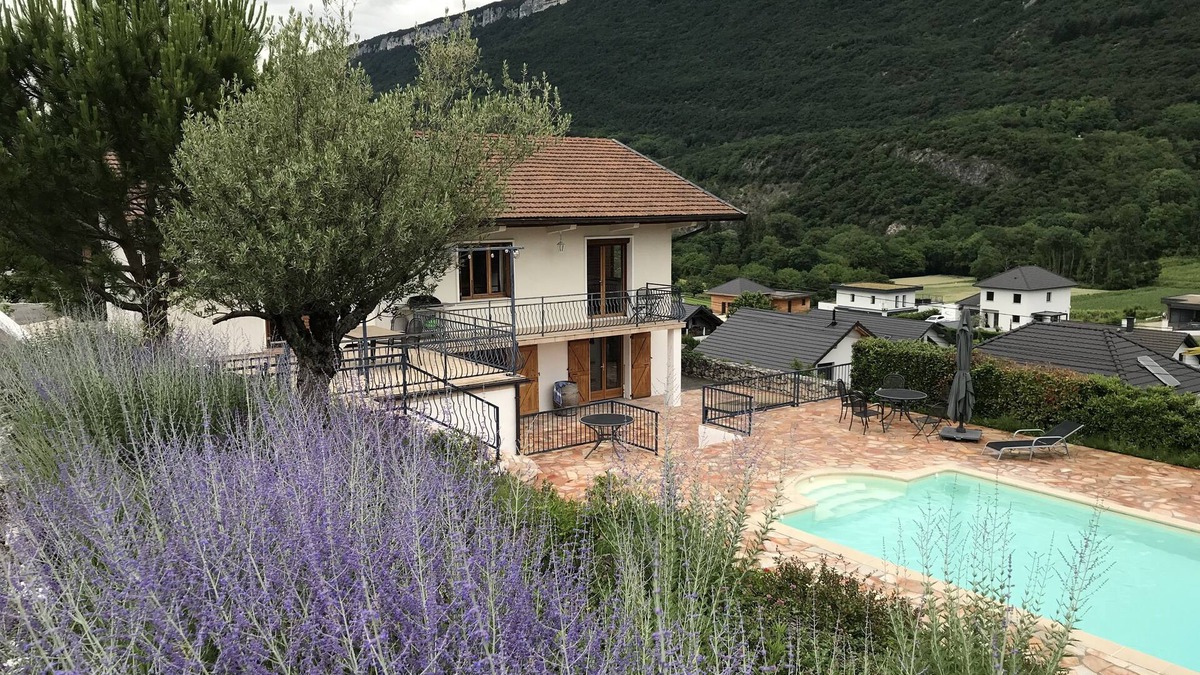 Brison-Saint-Innocent House | Lac du Bourget: quiet house with psicine