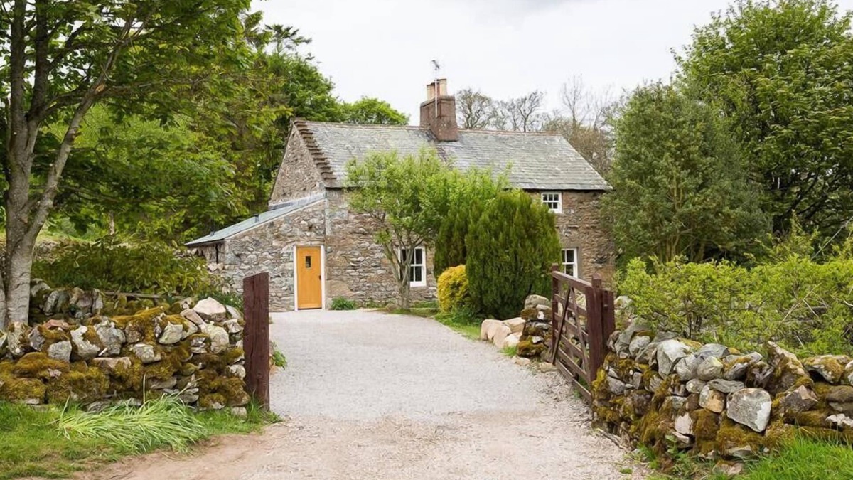 Hutton Cottage | Lacet Cottage