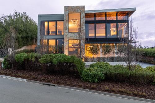 Trevallyn House | Lachlan Retreat,Trevallyn