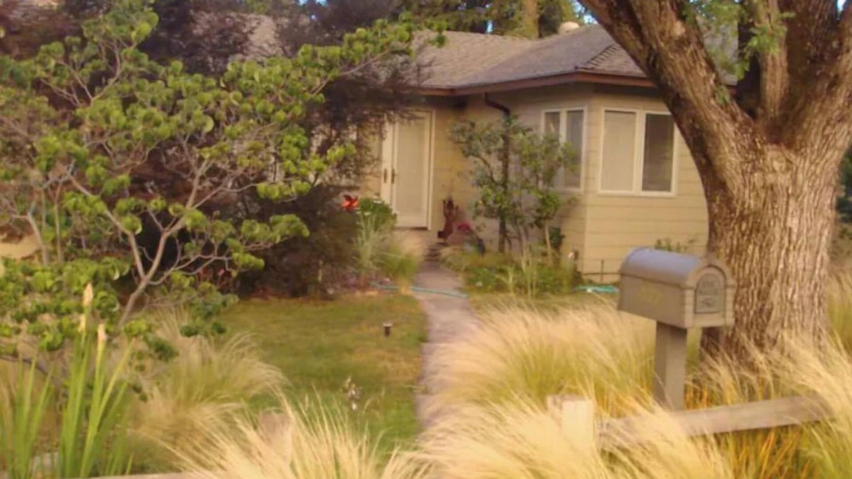 Stanley House | Lafayette Family Retreat near SF