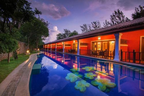 Medchal Hotel | Lagoon Bay Hotel at Leonia