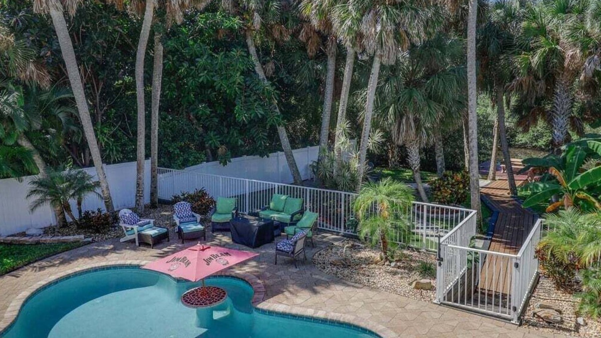 Historic District House | Lagoon-Side 4BR Home w/Pool, Hot Tub & More