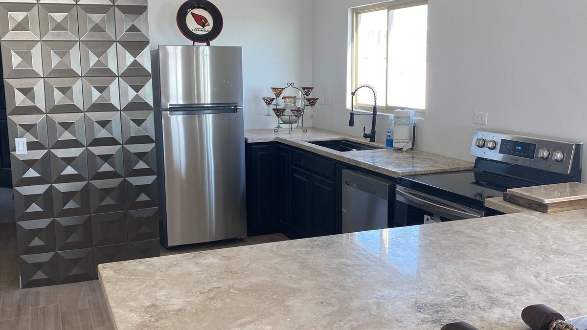 Laguna Shores Condo | Laguna Shores- 4 Bed/4Bath Beachfront Condo