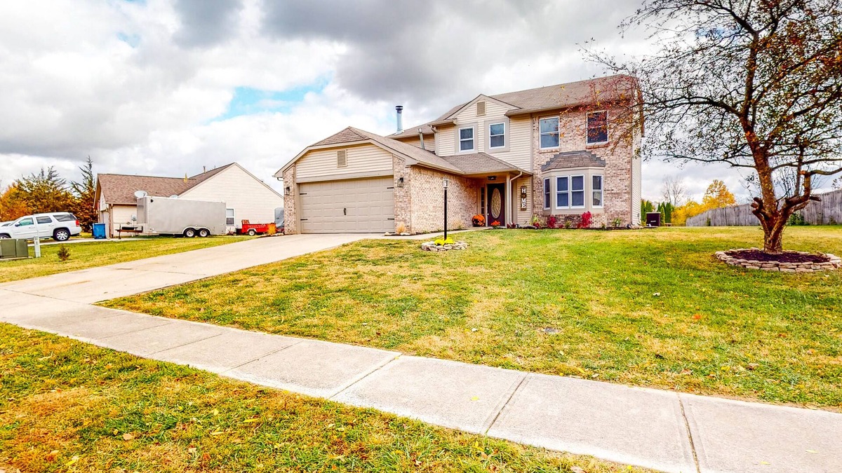 Indianapolis House | Laid-back, dog-friendly Indy home with patio & firepit - easy highway access