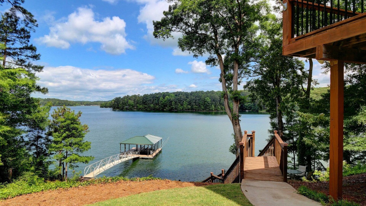 Acworth House | Lake Allatoona Vacation Home, Best Views - 9 Person Max, NOT for large groups.