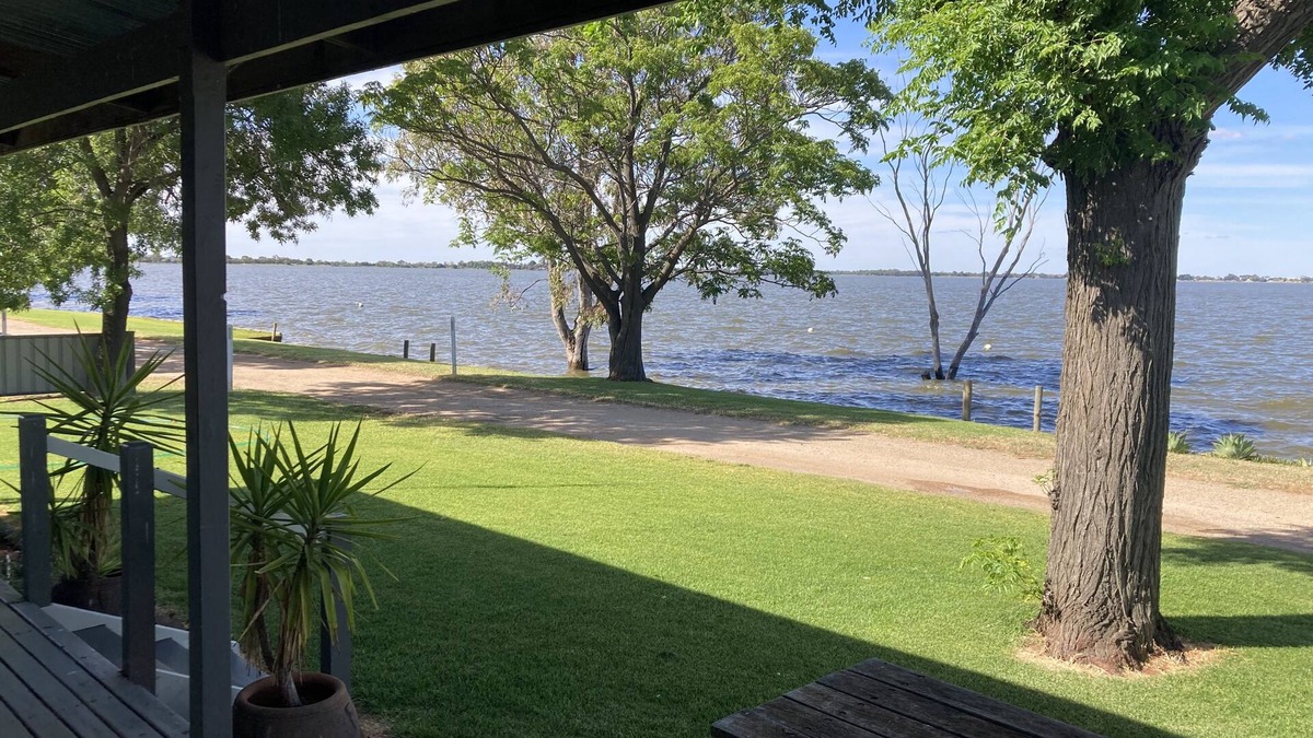 Lake Boga House | Lake Boga Holiday House
