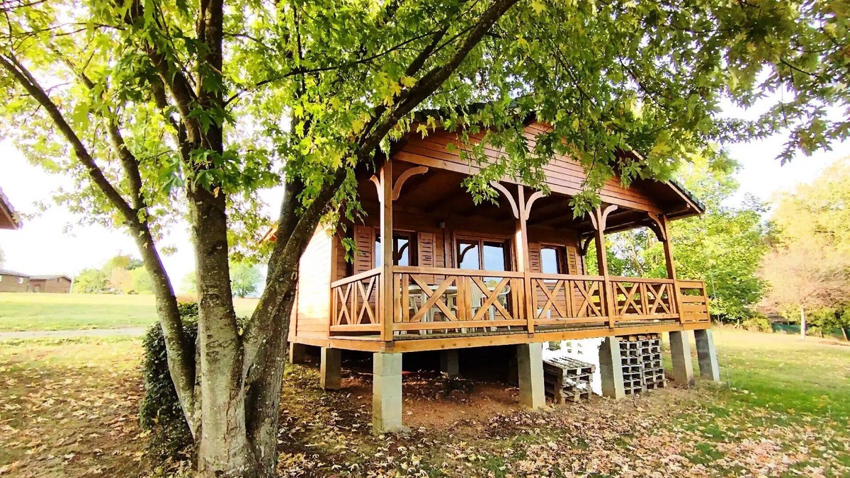 Naucelle Ski Chalet | Lake Bonnefon campsite * - > NEW Chalet SPACE 31 m2 with lake view (2 bedrooms) 4 people
