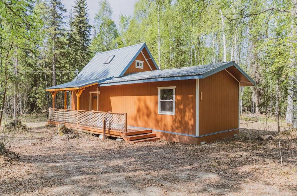 Harding-Birch Lakes Apartment | Lake Chateau's Private Cabin