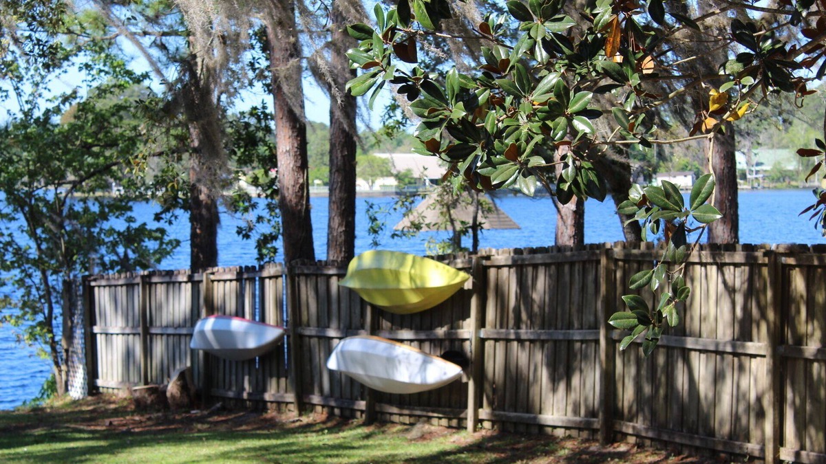 Interlachen House | Lake front house w/hot tub, fire pit, kayaks and lake access