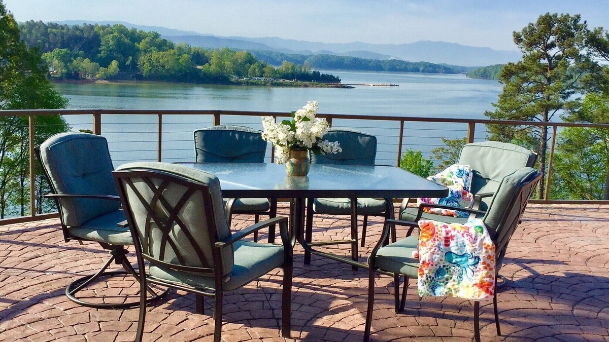 Dandridge House | Lake front & Smokey Mtn views sleeps 17. Weddings and large family gatherings.