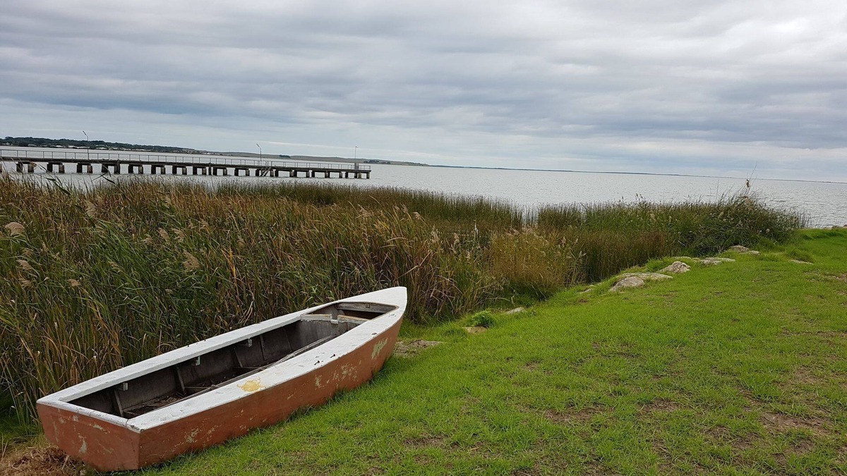 Bonney House | Lake House-getaway adventure