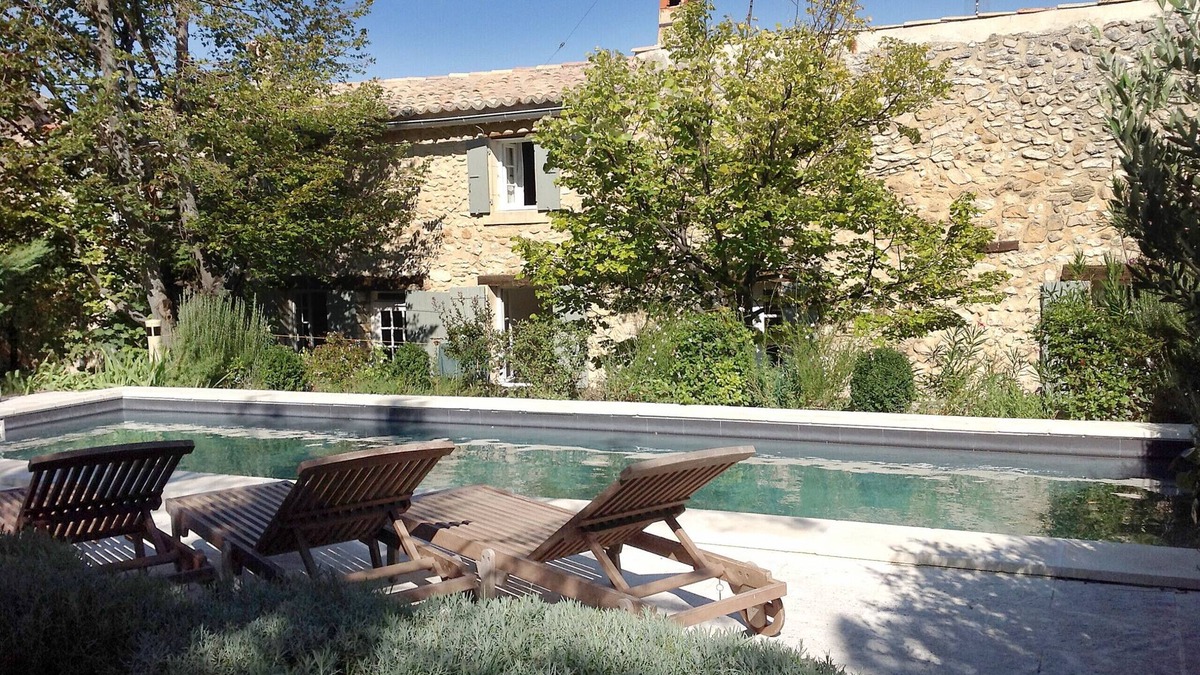 Rousset-les-Vignes Ski Chalet | Lake house with private pool, in Drôme Provençale