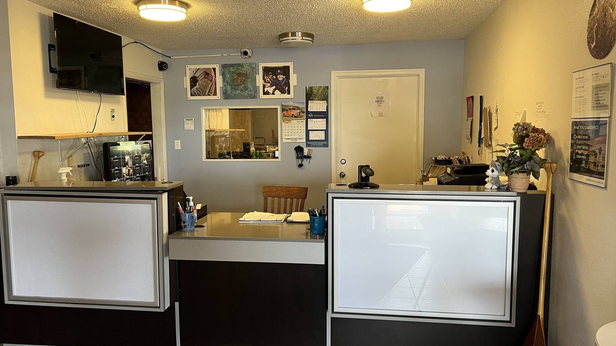 Buckeye Lake Hotel | LAKE INN