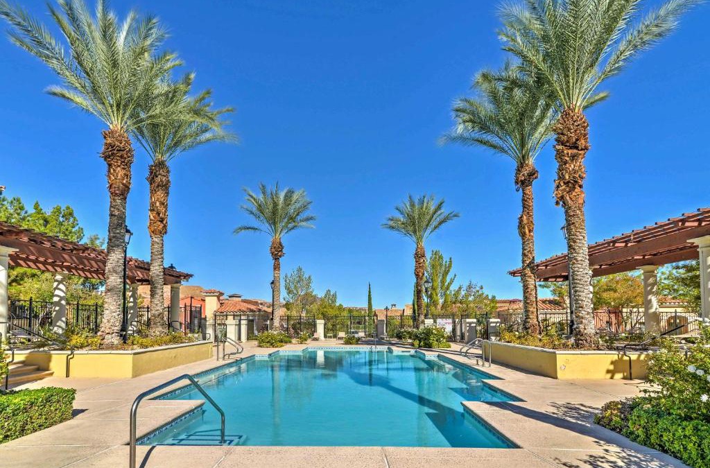 Lake Las Vegas Apartment | Lake Las Vegas Condo with Balcony, Resort Amenities!