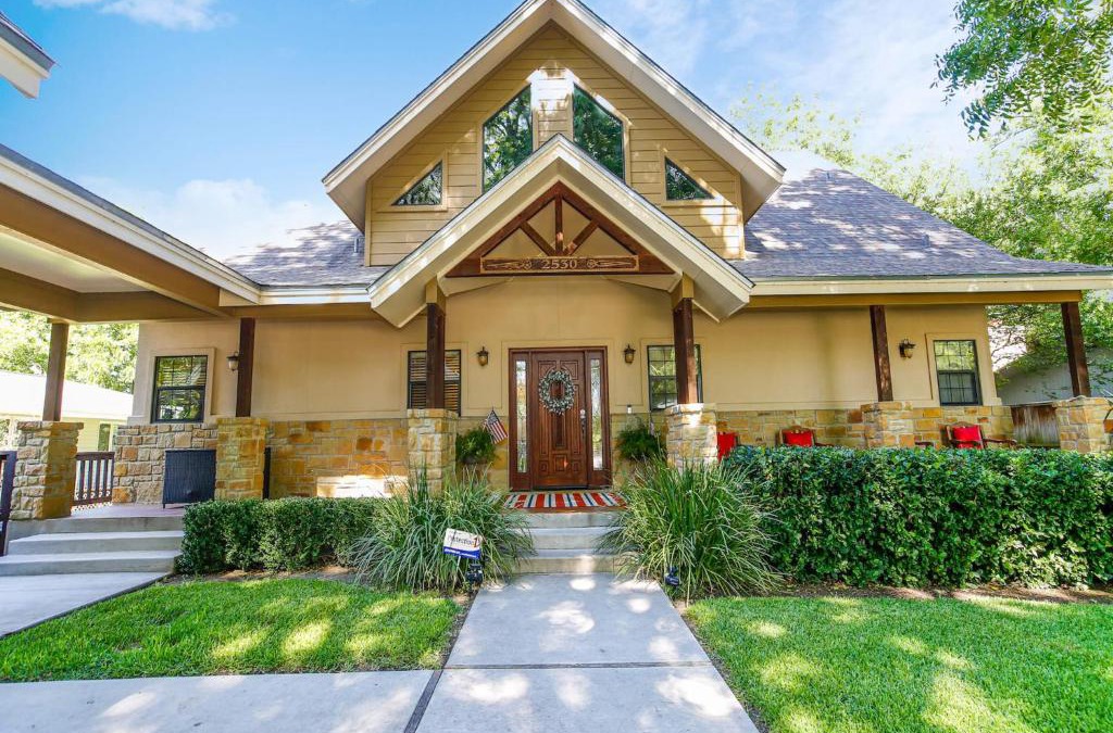 Kingsland House | Lake LBJ Waterfront House w/Private Boat Slip, Swimming Area with Steps to the lake