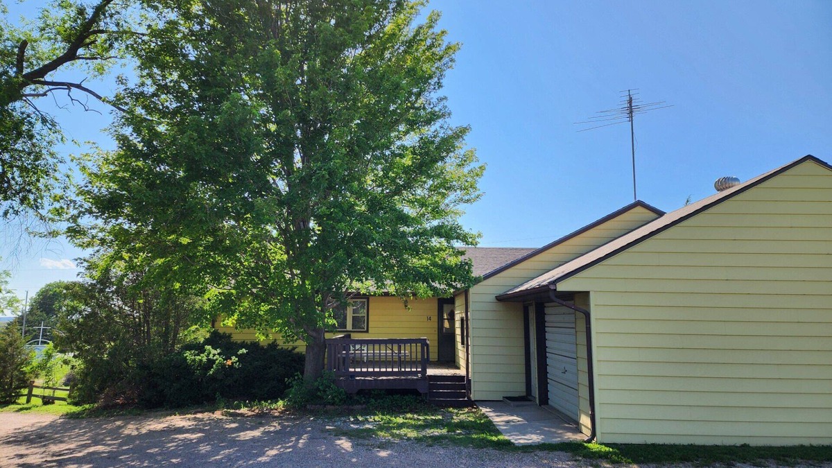 Lemoyne House | Lake Mac Lodge Ranch House - Charming 4-bedroom house in Lemoyne
