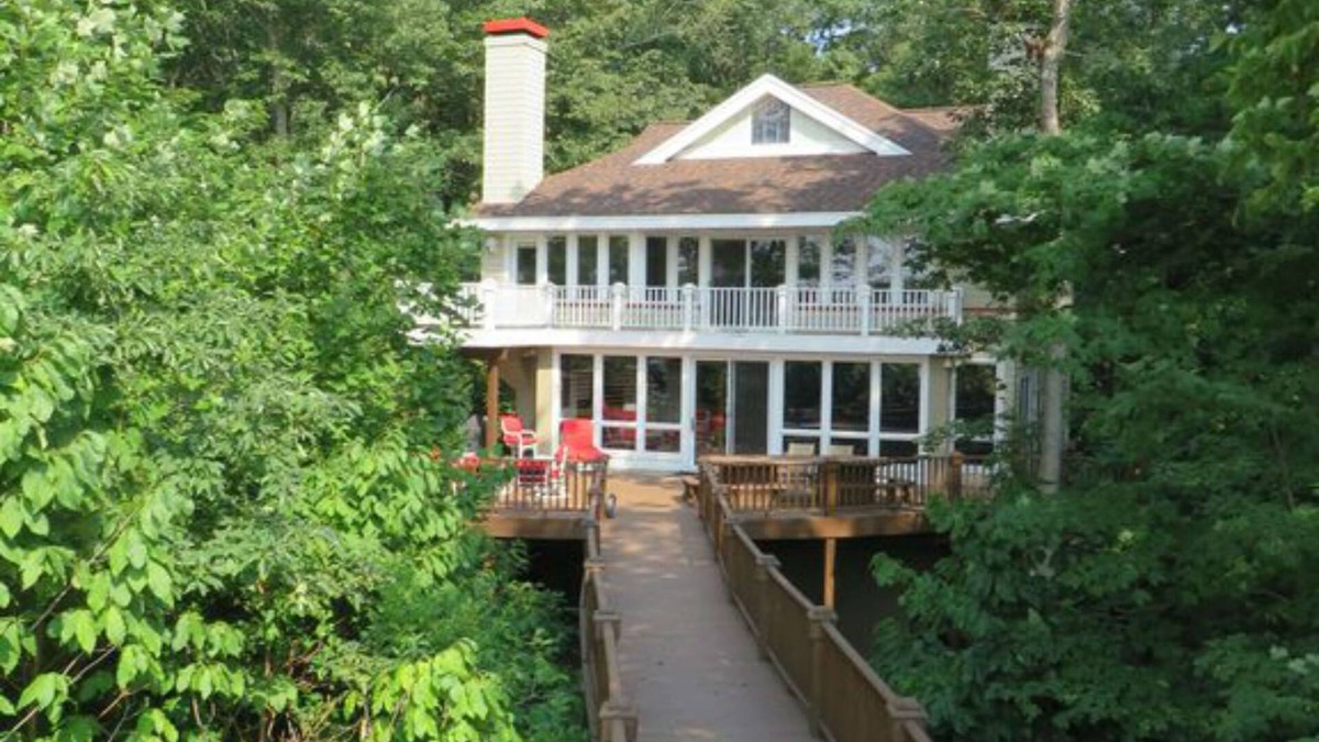 Stevensville House | Lake Michigan Beach Front Home
