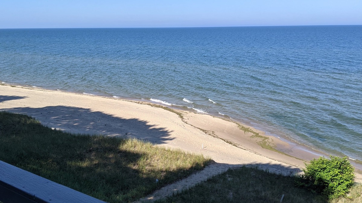 West Olive Cottage | Lake Michigan Cottage With 100ft Private Beach and near Grand Haven and Holland!