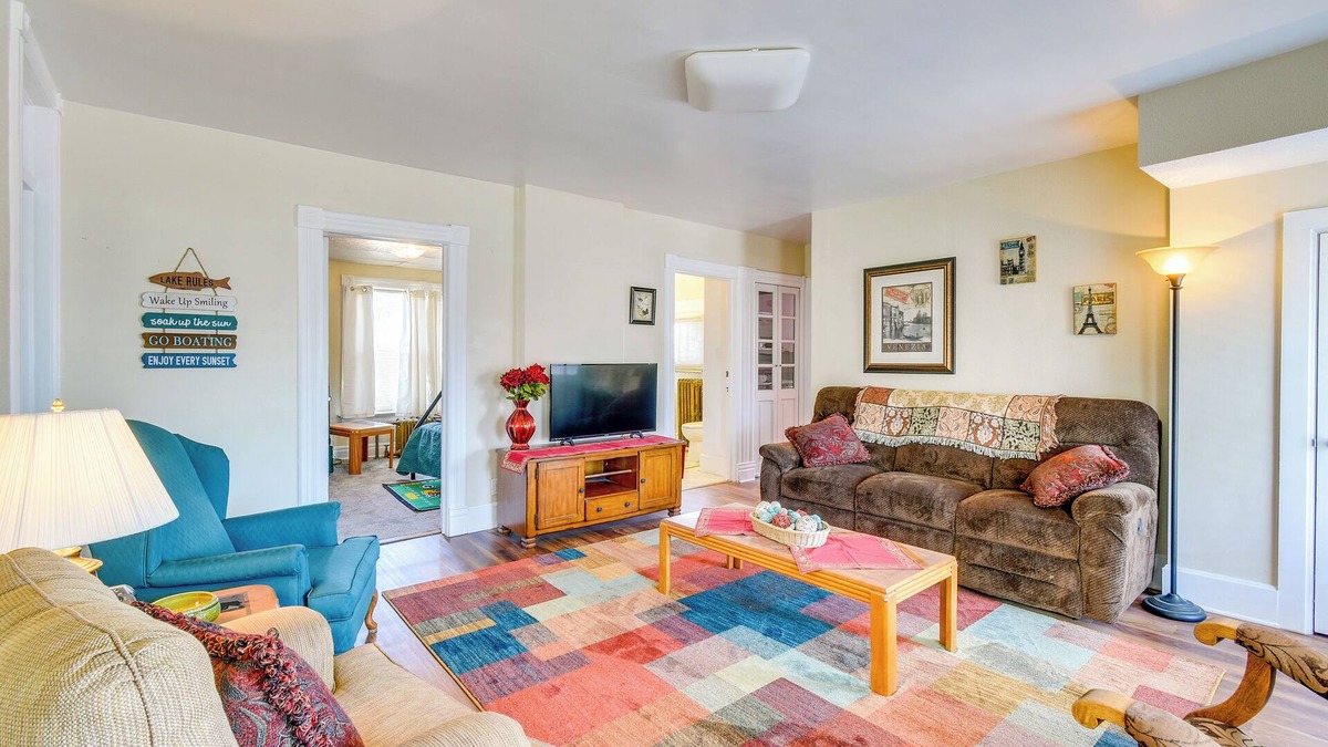 Manitowoc Apartment | Lake Michigan Vacation Rental: 1 Block to Marina!