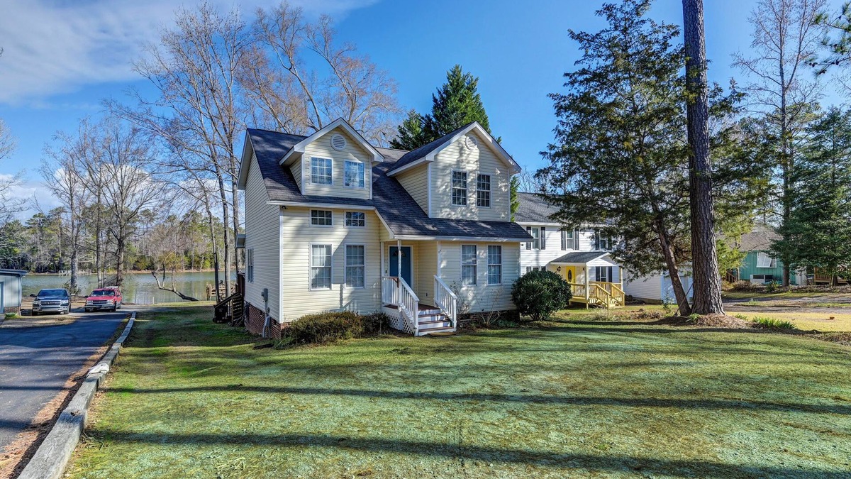 Chapin House | Lake Murray Escape with private boat launch & dock