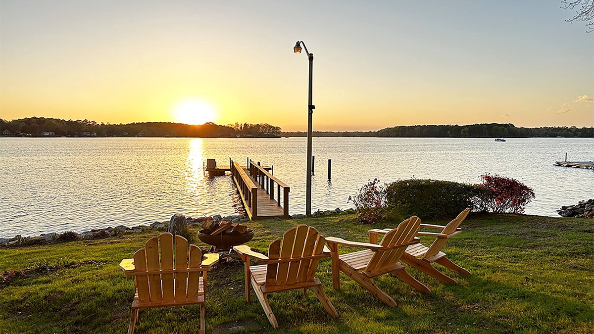 Newberry Shores House | Lake Murray's Sunset Serenade