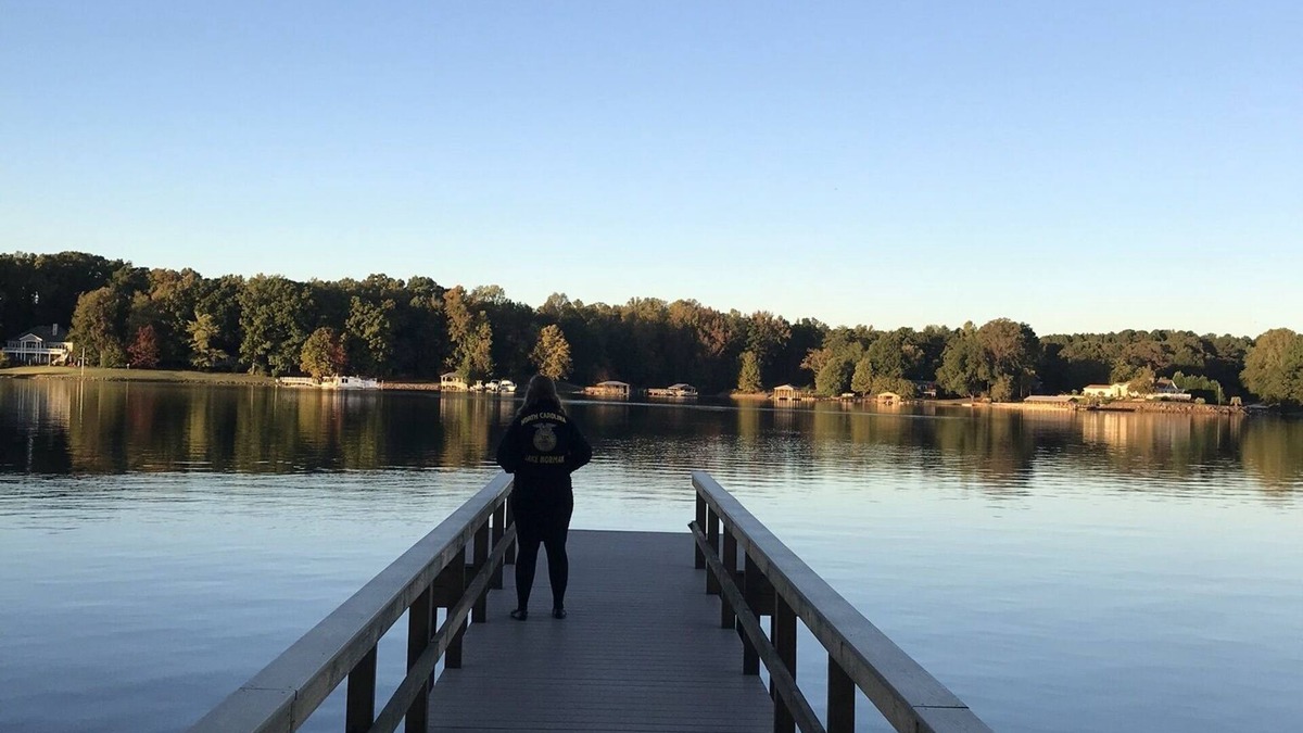 Mayhew Apartment | Lake Norman Private Retreat- lakefront