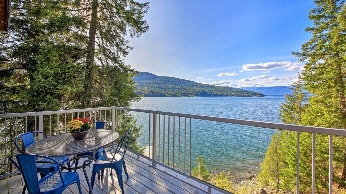Sandpoint Cottage | Lake Pend Oreille Home w/Dock & Paddle Boards