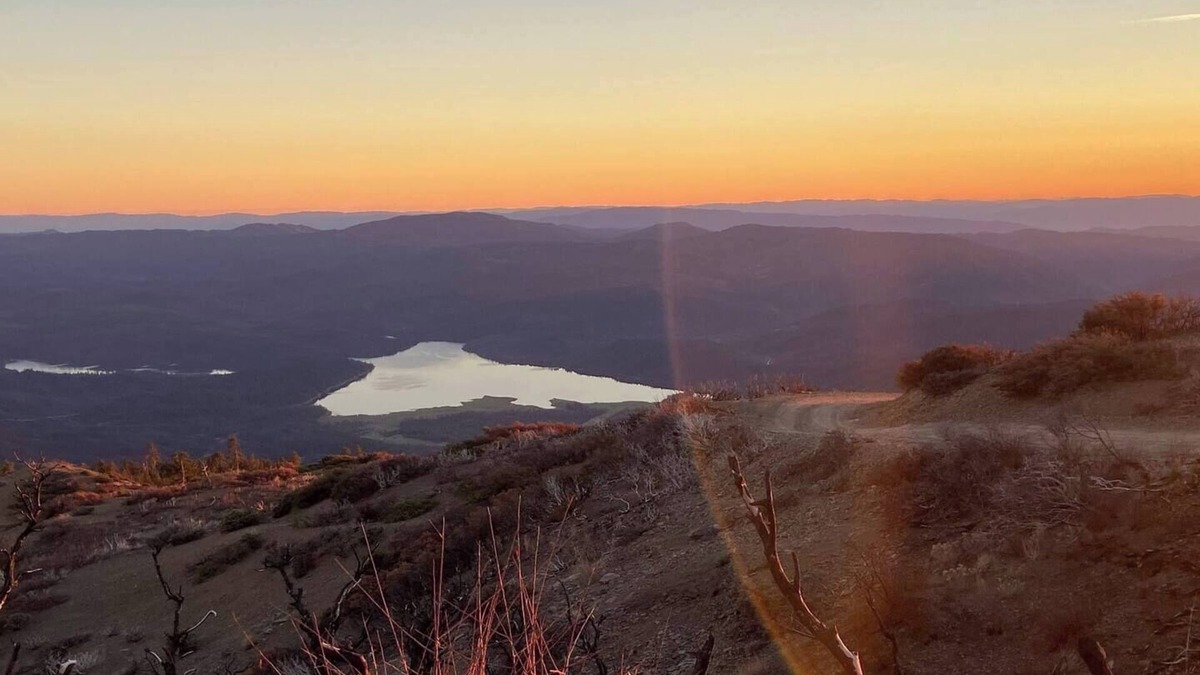 Potter Valley Cabin | Lake Pillsbury, Hull Mt.Cabin 2BR1Ba w/deck