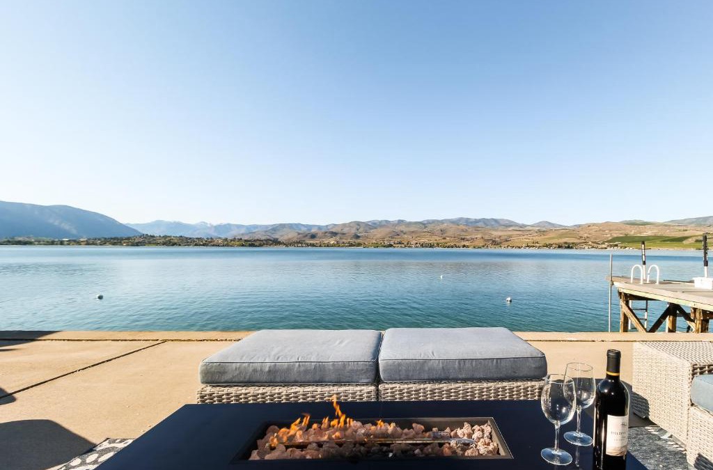 Chelan House | Lake's Edge Landing